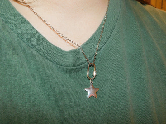CAUGHT A STAR (silver necklace)
